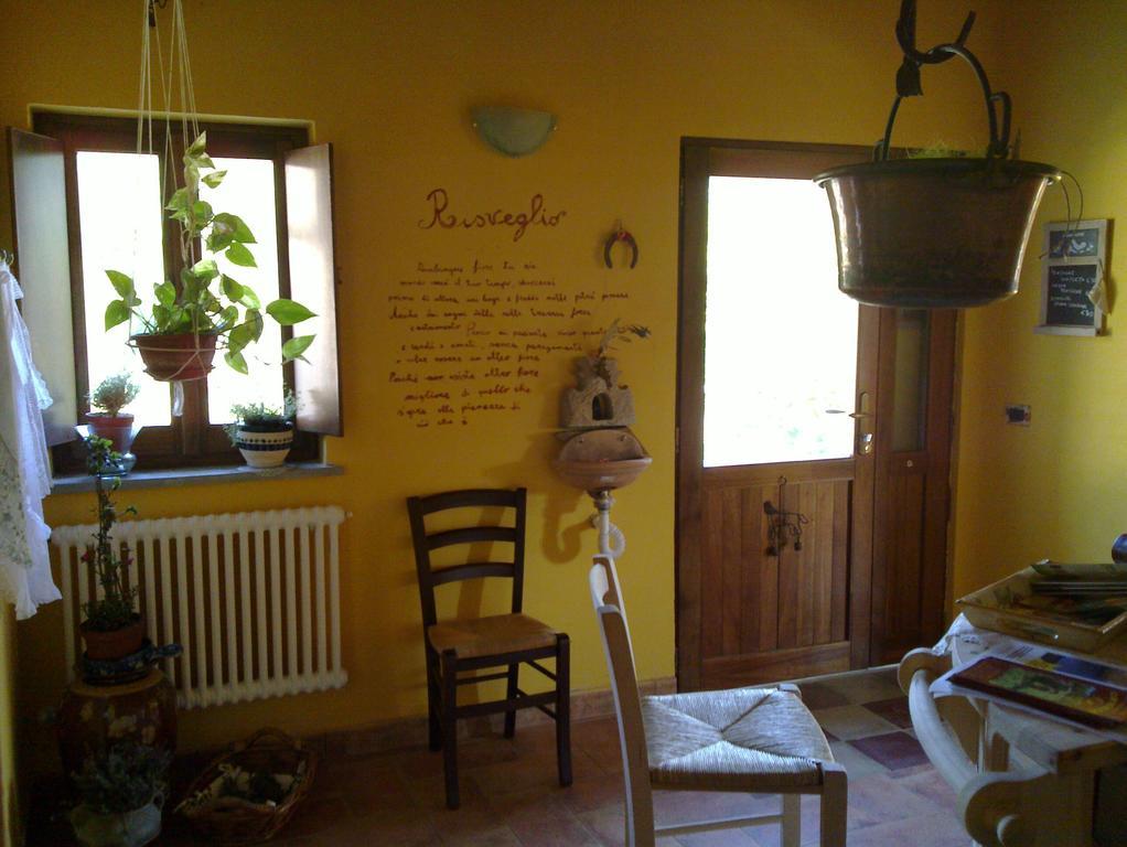 Azienda Agrituristica Risveglio Naturale Varese Ligure Exterior foto